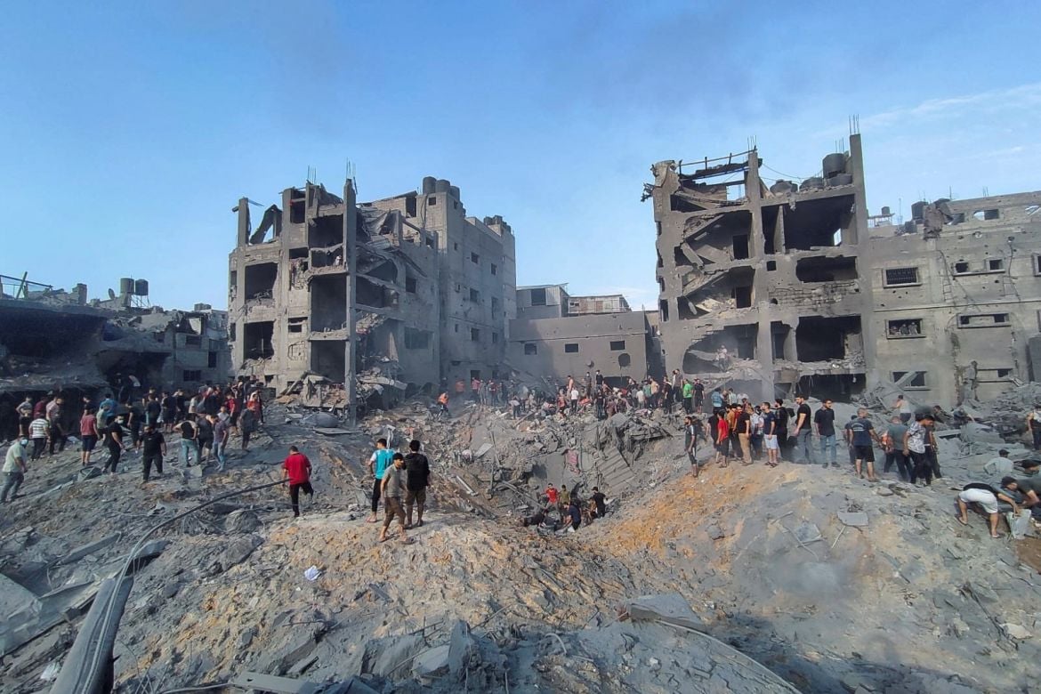 Gaza-Refugee-camp-struck